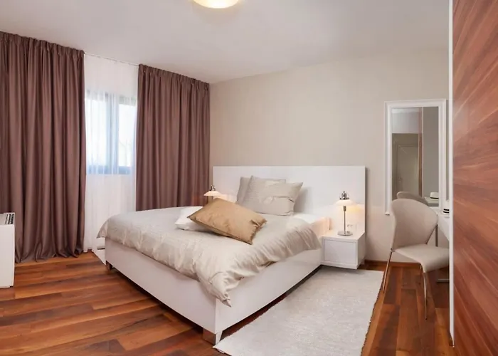 Вилла Luxury Beachfront Villa Trogir 2 With Indoor & Outdoor Pools Трогир