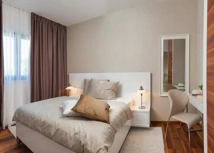 Luxury Beachfront Villa Trogir 2 With Indoor & Outdoor Pools * Трогир