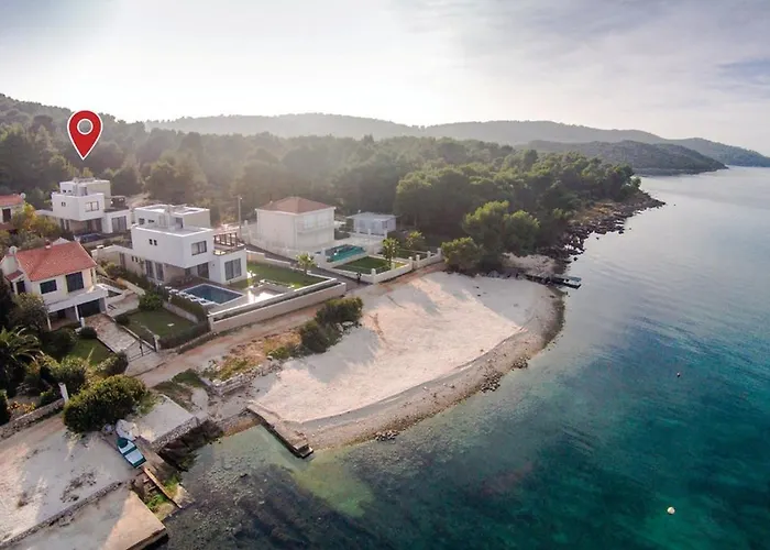 Luxury Beachfront Villa Trogir 2 With Indoor & Outdoor Pools * Трогир